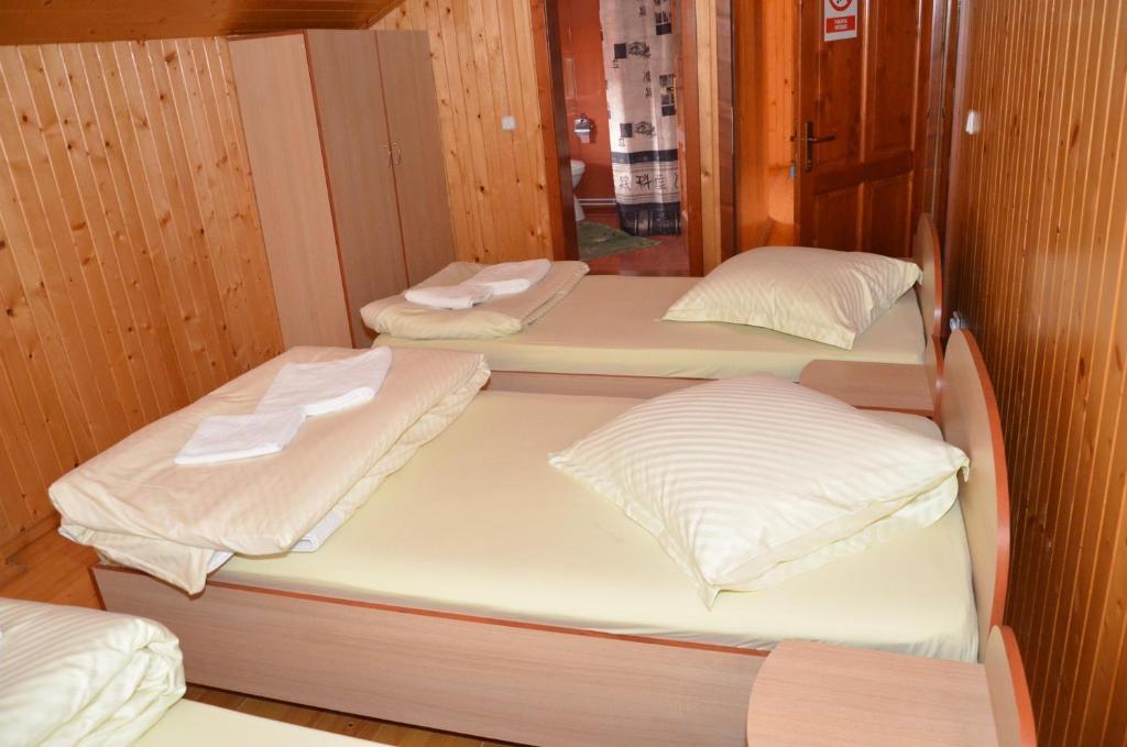 Casa Moteasca Hotel Mihai Viteazu  Habitación foto